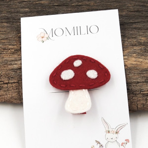 Spineczka do włosów  czerwony muchomorek