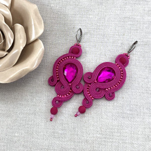 KOLCZYKI SUTASZ KOLEKCJA ELEEN, ENERGETYCZNA FUKSJA