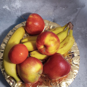 Ręcznie kuty miedziany talerz