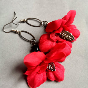 Kolczyki  czerwone kwiaty