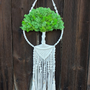 Makramowe drzewko Boho z chrobotkiem
