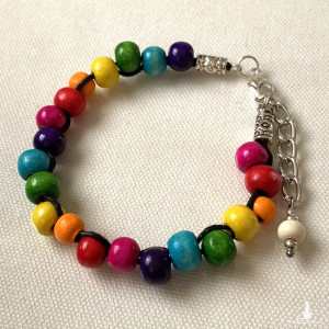 Bransoletka tęczowe kolorowe drewniane koraliki