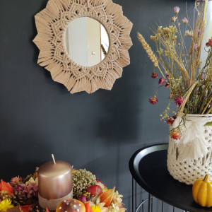 Makramowa mandala w stylu Boho z lusterkiem