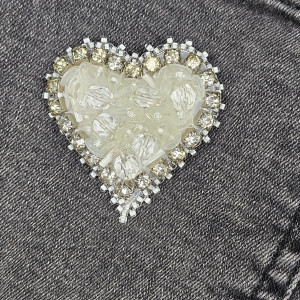 Serce z kryształkami broszka