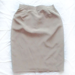 spódniczka 42, beżowa spódnica do kolan, krótka spódniczka, elegancka spódniczka, gerry weber spódnica