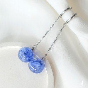 Kolczyki z płatkami bławatka