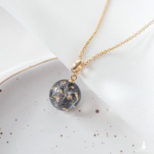 Naszyjnik z rzęsek dmuchawca