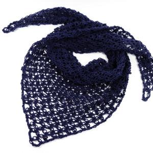 Chusta apaszka na szydełku ażurowa granatowa