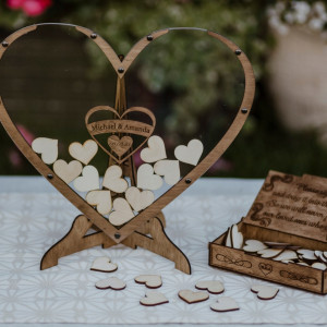 Księga gości weselna, Księga weselna w kszktalcie serca