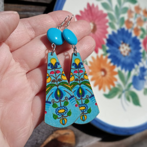 Niebieskie i żółte kolczyki łezki, styl boho meksykański, biżuteria folk etno, kolczyki w stylu Fridy, wiszące długie lekkie drewniane