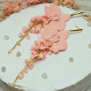 Długie, romantyczne kolczyki orchidee - brzoskwiniowy róż