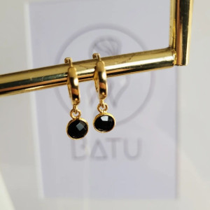 Kolczyki na angielskich biglach z onyksem