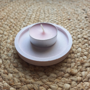 Podstawka na bizuterie gips polimerowy  mala żwirek