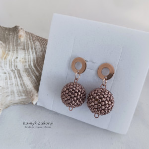 Kolczyki - koralikowe kuleczki w miedzianym kolorze