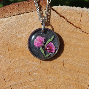 Truskawkowy bukiet srebrna zawieszka srebrny wisiorek naszyjnik żywica z żywicy kwiaty z kwiatami retro naturalna dziewczęca kobieca czarna