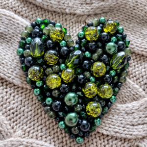 Broszka zielone serce