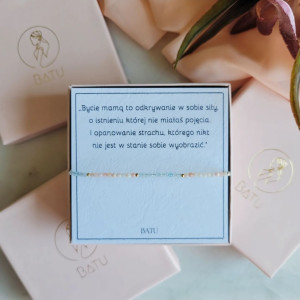 Bransoletka "Mommy" na jedwabnej nici