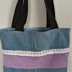 Jeansowa shopperka na ramię, torba na zakupy ozdobiona wstawką sztruksową