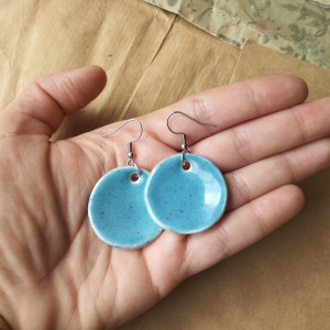 Kolczyki niecki jasno-błękitne z efektem krakli