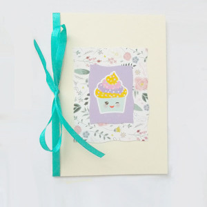 śmieszna kartka, kartka bez życzeń, kartka dla dziecka, pastelowa kartka, kartka z ciastkiem, fajna kartka, zaproszenie bez tekstu, podziękowanie