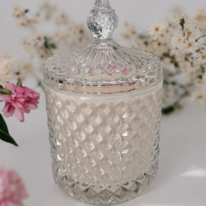 Świeca sojowa w krysztale dekoracja pojemnik na biżuterię