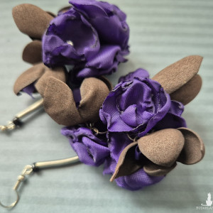 Kolczyki  kwiaty  lekkie