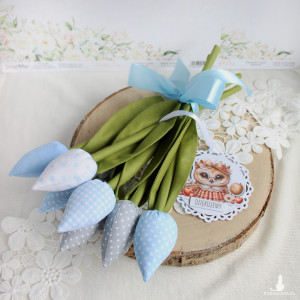 Tulipany prezent dla nauczyciela na zakończenie roku szkolnego niebieskie GOTOWE