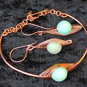 Jadeit w miedzi komplet kolczyki -bransoletka