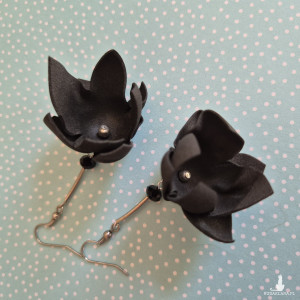Kolczyki kwiaty lekkie czarne