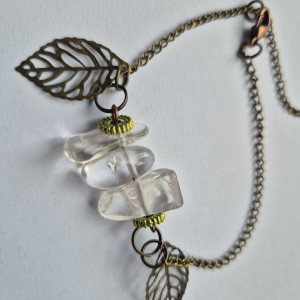 Bransoletka z kryształem górskim