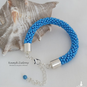 Bransoletka w chabrowym kolorze