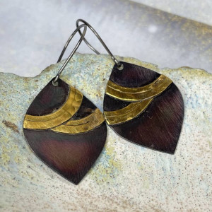 Miedziane kolczyki z mosiężnym wzorem c1213