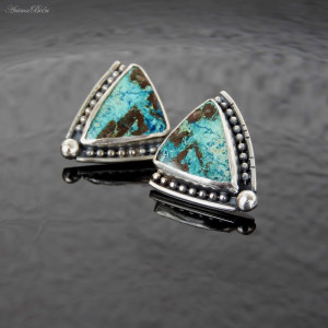 kolczyki srebrne wkrętki z szatukitem