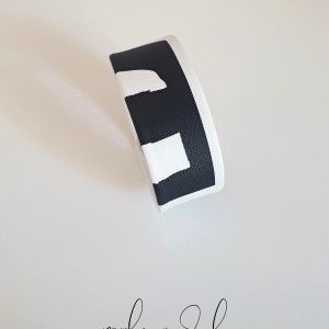 Duza bransoletka ze skóry naturalnej biała czarna