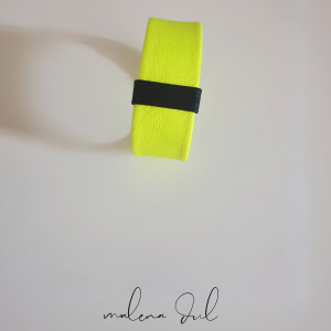 Duza bransoletka ze skóry naturalnej neonowa żółta