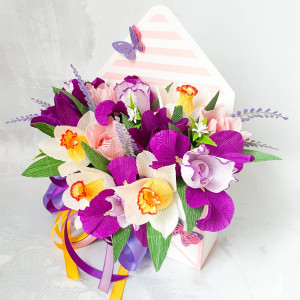 Bukiet z cukierkami w kopercie