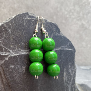 kolczyki korale drewniane zielone jabłuszko