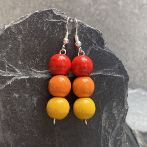 kolczyki korale drewniane czerwony  pomarańczowy żółty