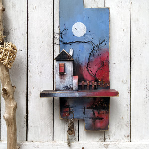 Drewniany, malowany wieszak na klucze - Zmrok nad doliną