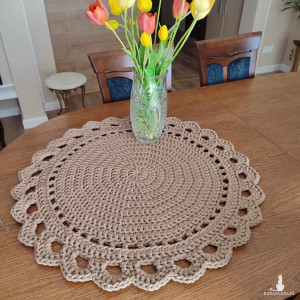 Podkładka szydełkowa ze sznurka 75cm