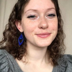 Kolczyki "zakręcone" szafirowe z chalcedonem