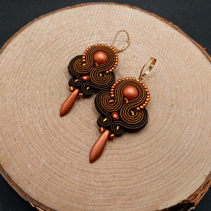 BRĄZOWO-MIEDZIANE WISZĄCE KOLCZYKI SUTASZ