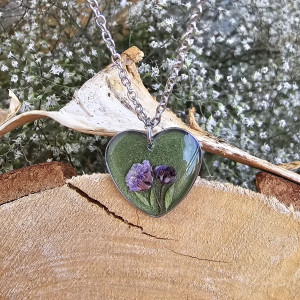 Srebrna zawieszka srebrny wisiorek kwiat naszyjnik żywica z żywicy kwiaty serce serduszko brokatowe zielone