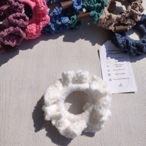 Gumki gumka do włosów scrunchie frotki (frotka) BIAŁY
