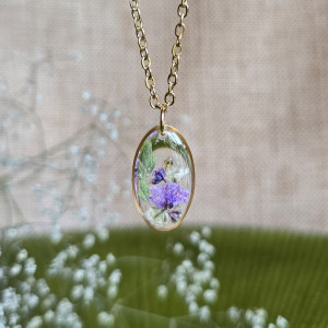 Złota jajowata zawieszka złoty wisiorek kwiat naszyjnik żywica z żywicy suszone kwiaty z kwiatami naturalne kobieca dziewczęca gipsówka