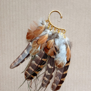 Nausznica zausznica z piór boho kolczyki indiańskie naturalne pióra
