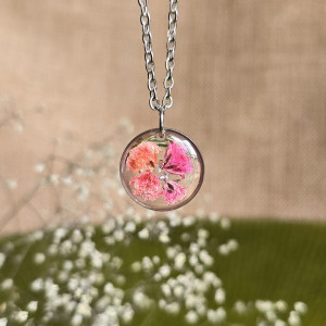 Srebrna zawieszka srebrny wisiorek naszyjnik żywica z żywicy kwiaty z kwiatami retro naturalna dziewczęca kobieca gipsówka