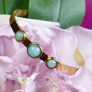 Elegancka stalowa złota bransoletka - błękitny jadeit #62