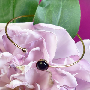 Elastyczna elegancka stalowa złota bransoletka - onyks #77