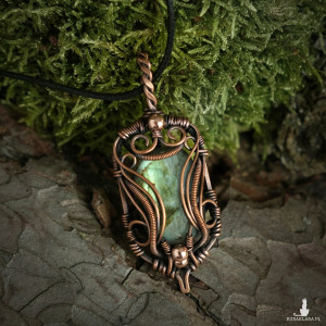 Wisiorek miedziany naszyjnik z labradorytem wire wrapping